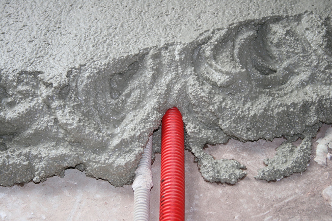 Pose d'une chape d'isolation légère, solide et écologique